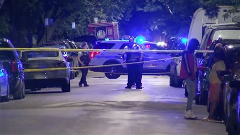 17-year-old girl shot in the eye in Garfield Park dies, police say